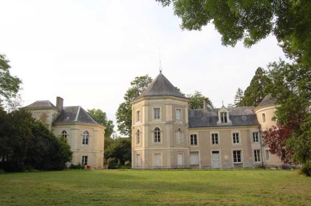 11 bedroom Chateaux in Tours