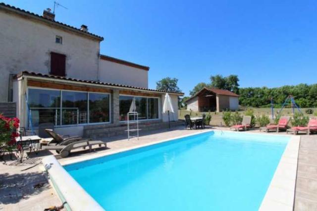 14 bedroom Country House in Albi