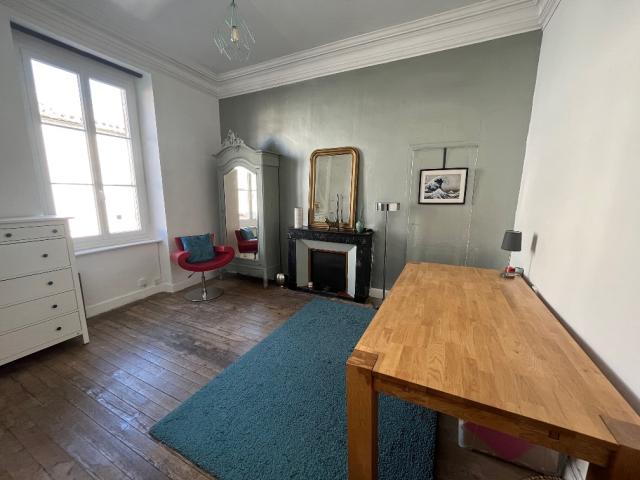 8 bedroom Property in Narbonne