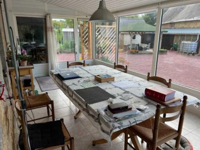 5 bedroom Country House in Saint-Pois