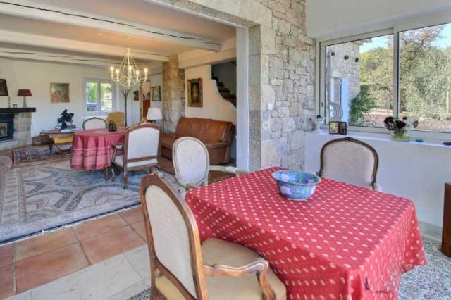 4 bedroom Country House in Fayence