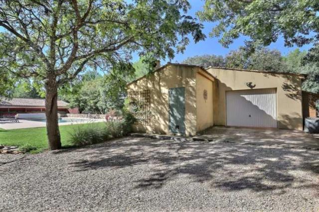 4 bedroom House in Trans-en-Provence