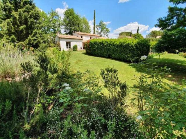 5 bedroom House in Callian