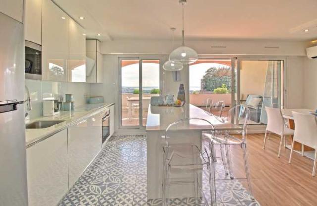 2 bedroom Apartment in Mandelieu-la-Napoule