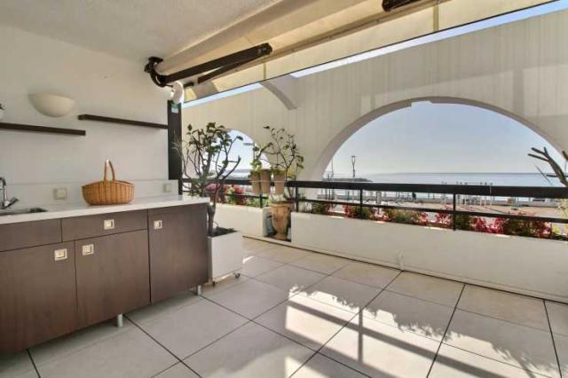 2 bedroom Apartment in Cannes