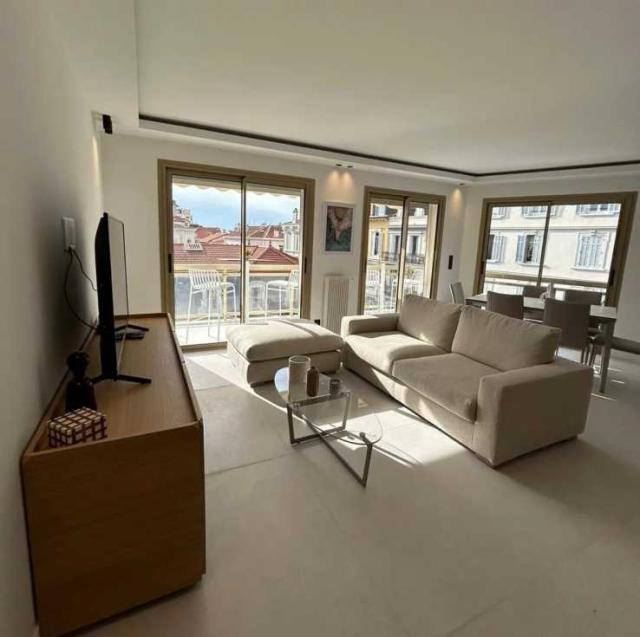 2 bedroom Apartment in Cannes
