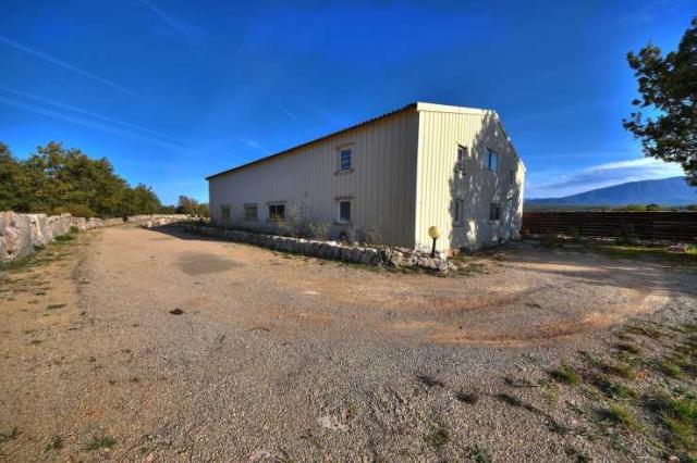 5 bedroom Country House in Bauduen