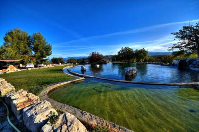5 bedroom Country House in Bauduen