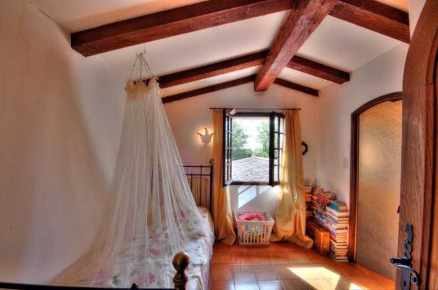 3 bedroom House in Aups