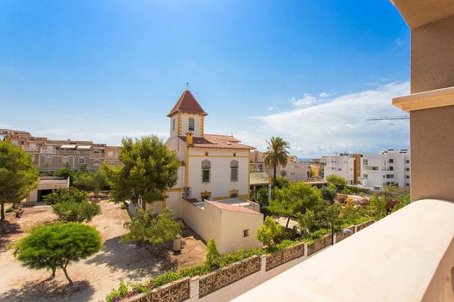 3 bedroom Townhouse in Santa Pola