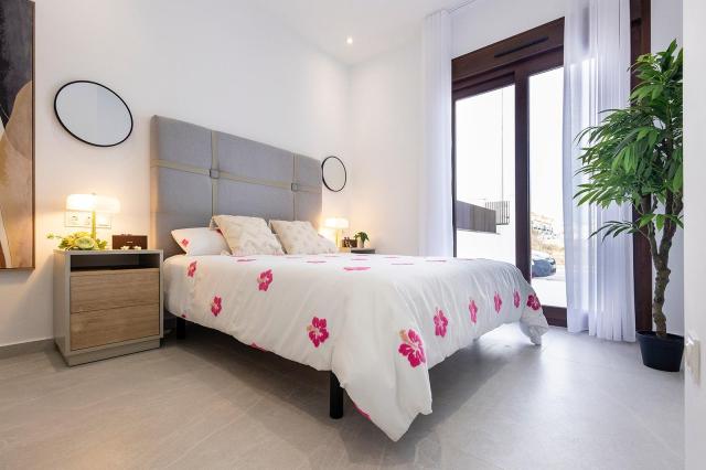 4 bedroom Detached Villa in Vistabella Golf