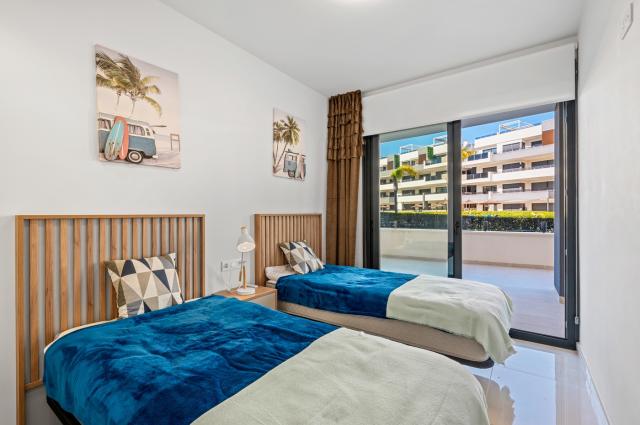 3 bedroom Apartment in Playa Flamenca