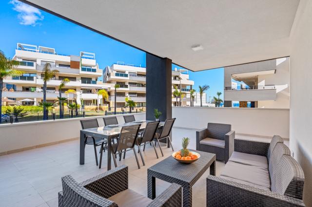 3 bedroom Apartment in Playa Flamenca