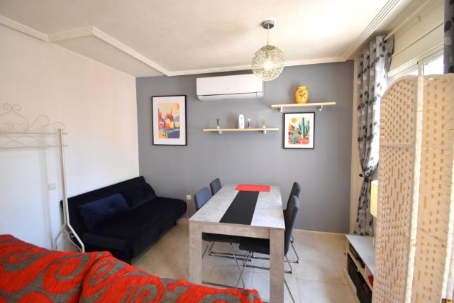 2 bedroom Apartment in Playa Flamenca