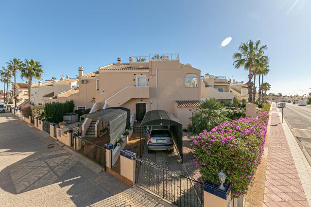 2 bedroom Apartment in Playa Flamenca
