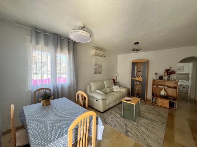 3 bedroom Quad House in Playa Flamenca