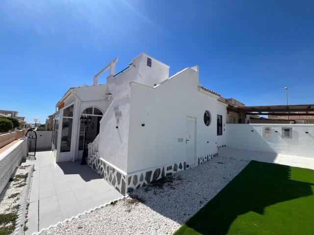 2 bedroom Bungalow in Punta Prima