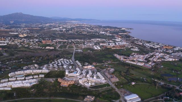 3 bedroom Apartment in Estepona