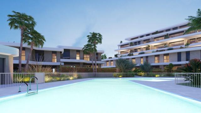 3 bedroom Apartment in Estepona