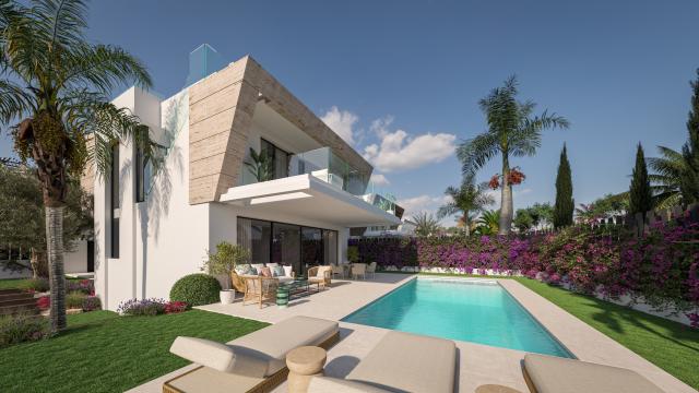 5 bedroom Villa in Estepona