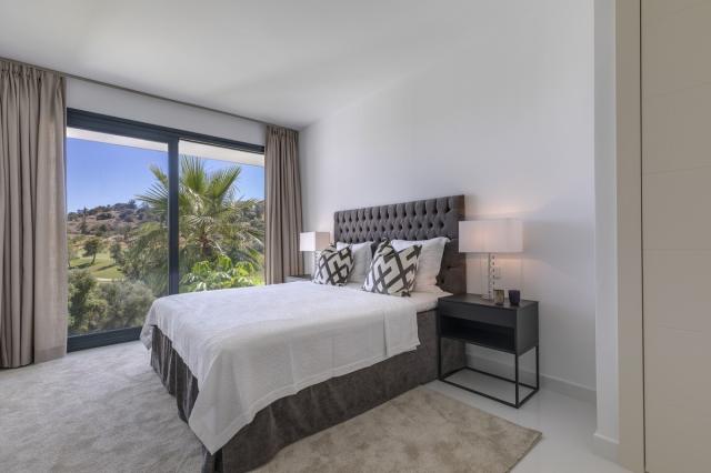 2 bedroom Apartment in Benahavis