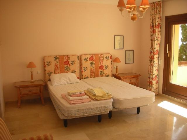 5 bedroom Villa in Marbella