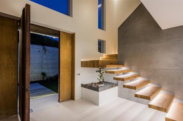 5 bedroom Villa in Mijas Costa