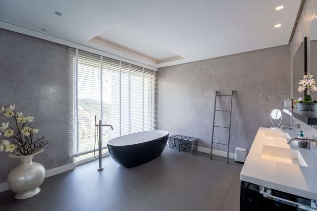 5 bedroom Villa in Marbella