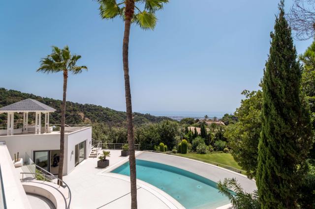 5 bedroom Villa in Marbella