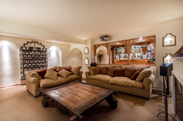 7 bedroom Villa in Mijas