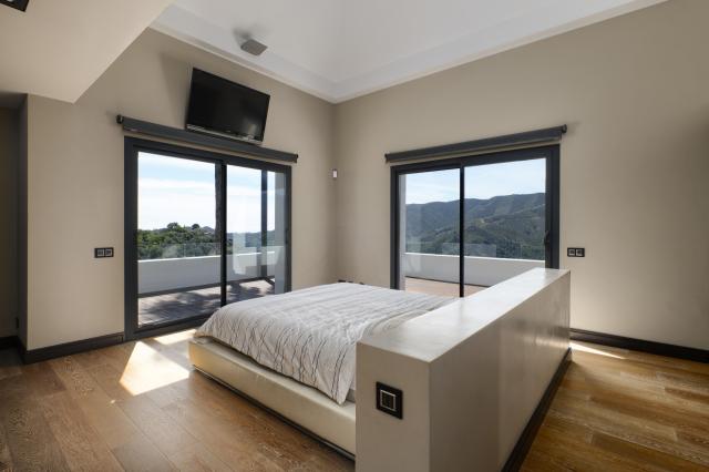 5 bedroom Villa in Istan