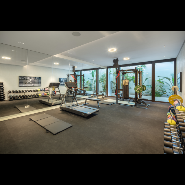 6 bedroom Villa in Marbella