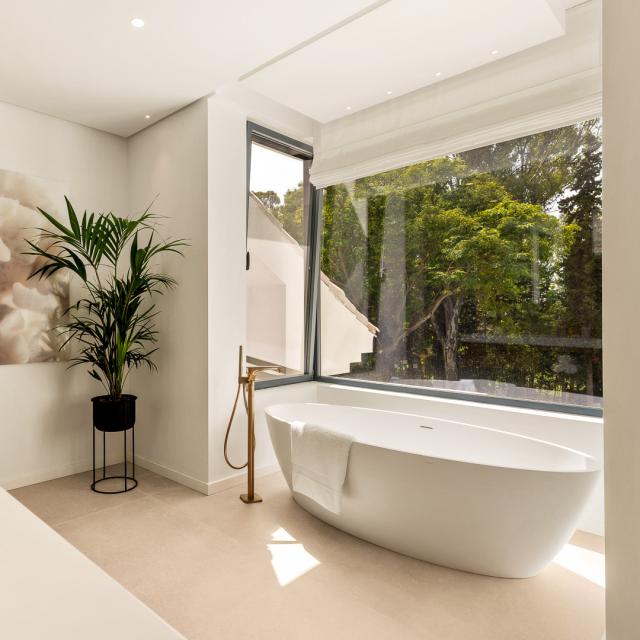 5 bedroom Villa in Estepona