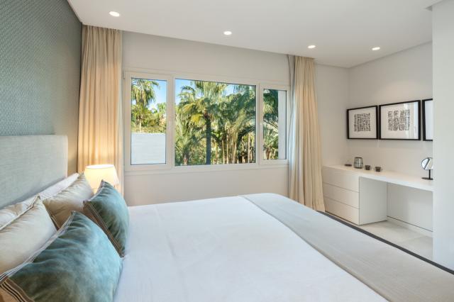 4 bedroom Apartment in Marbella