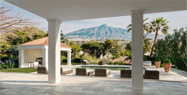 5 bedroom Villa in Marbella