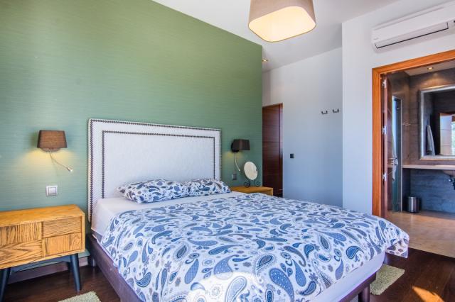 6 bedroom Villa in Marbella