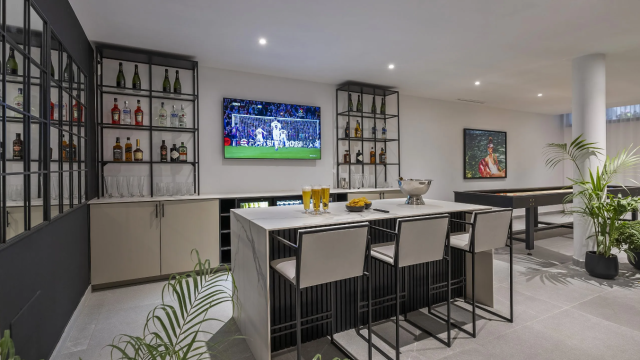 5 bedroom Villa in Marbella