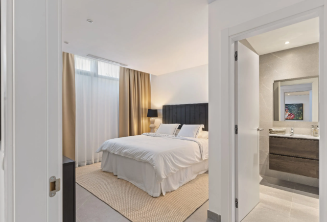 5 bedroom Villa in Marbella