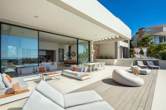 5 bedroom Villa in Marbella