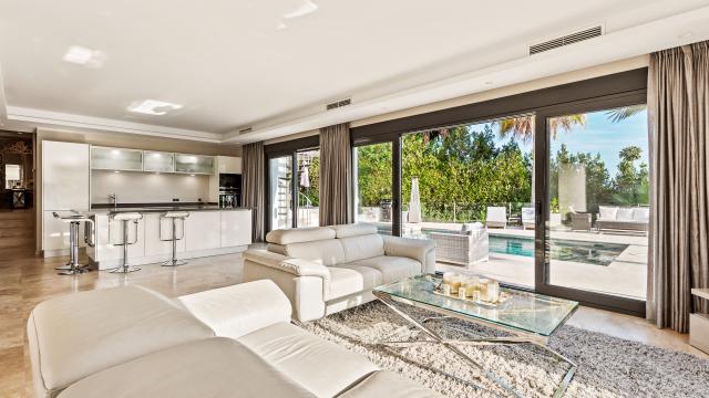 5 bedroom Villa in Marbella