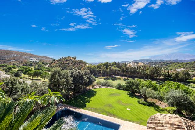 4 bedroom Villa in Benahavis