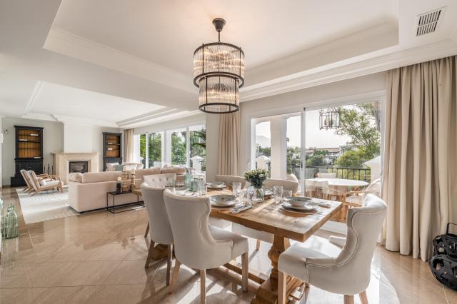 8 bedroom Villa in Marbella