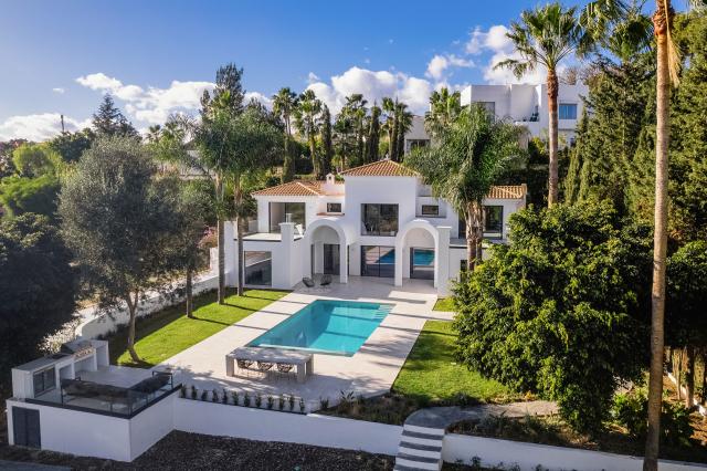 5 bedroom Villa in Marbella
