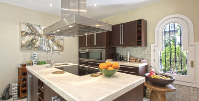 5 bedroom Villa in Marbella