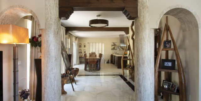 5 bedroom Villa in Marbella