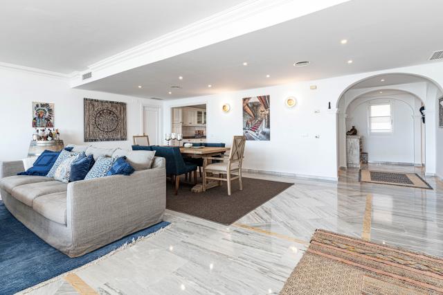 3 bedroom Apartment in Marbella