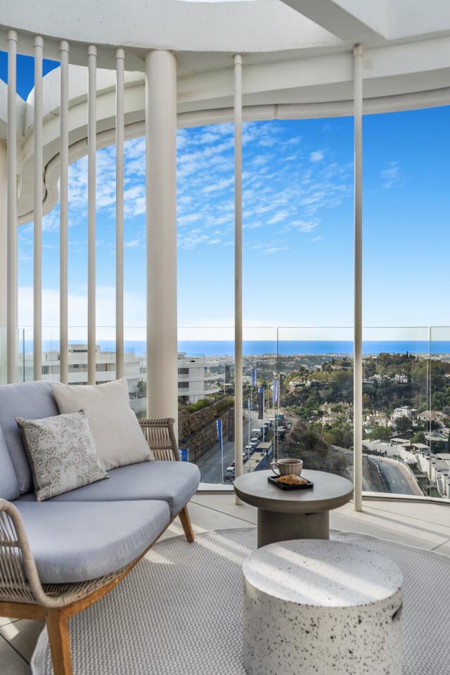 2 bedroom Penthouse in Benahavis