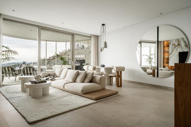 2 bedroom Apartment in Benahavis