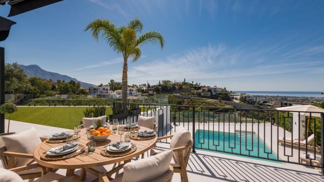 5 bedroom Villa in Marbella