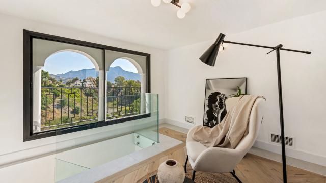 5 bedroom Villa in Marbella